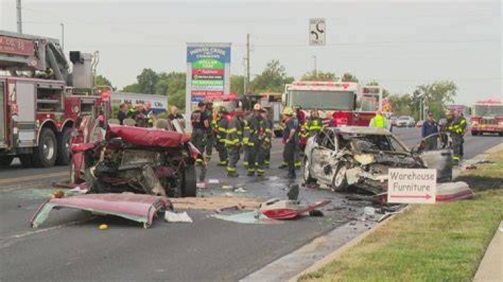9 injured after Lawrence crash