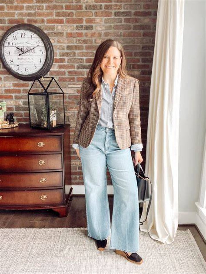 acceptable clothing for over 40's?