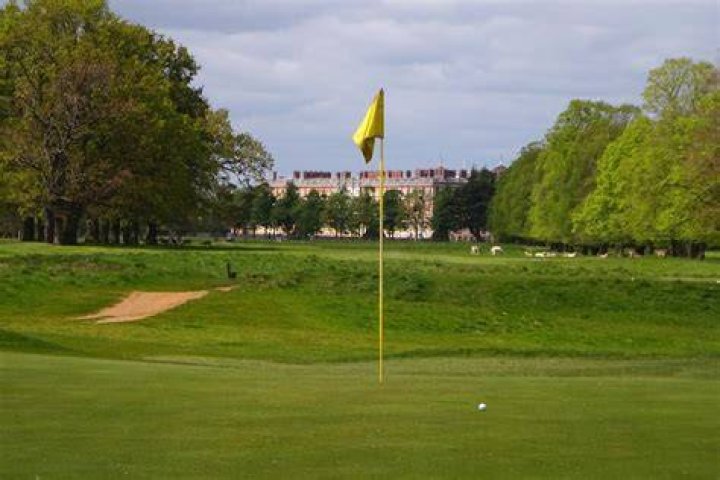 Course Review - Hampton Court Palace