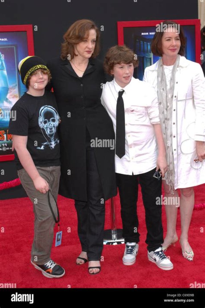 Joan Cusack Brothers: Unpacking the Cusack Clan