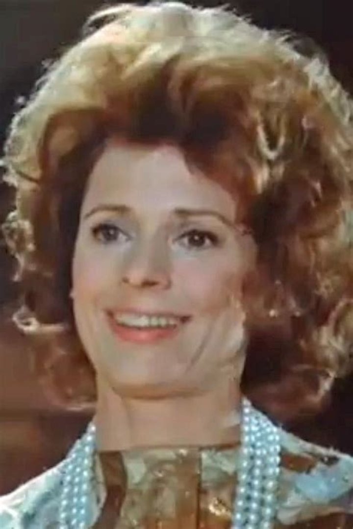 Joan Hotchkis - FilmAffinity