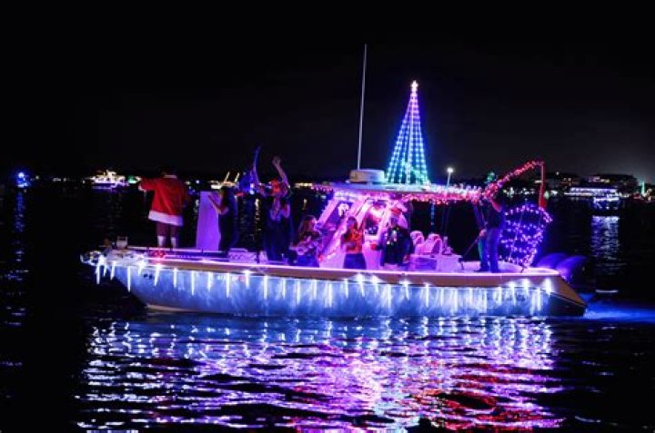 Manatee River Holiday Boat Parade