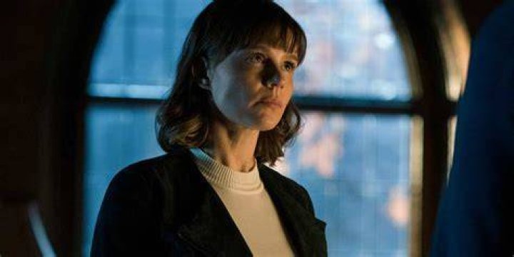 
Robert and Michelle King break down that delightfully demonic Evil finale
