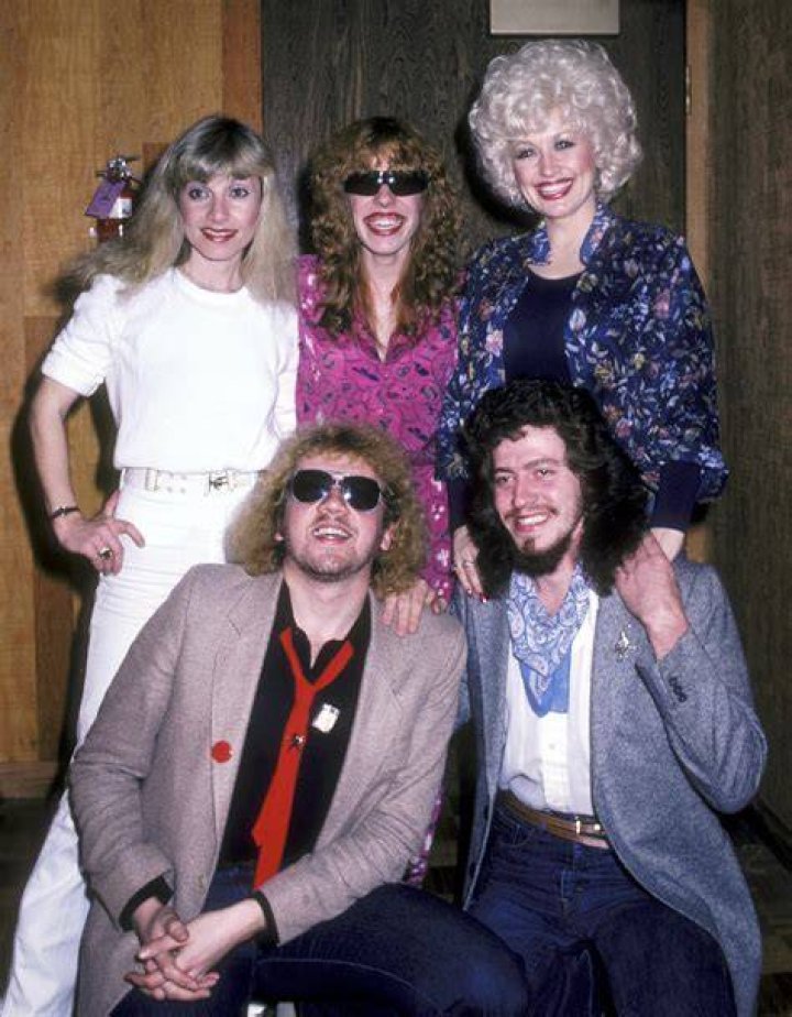 Stella Parton Siblings : The Parton Siblings Chronicles