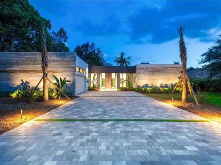 Transform Your Outdoor Space With Miami Pavers