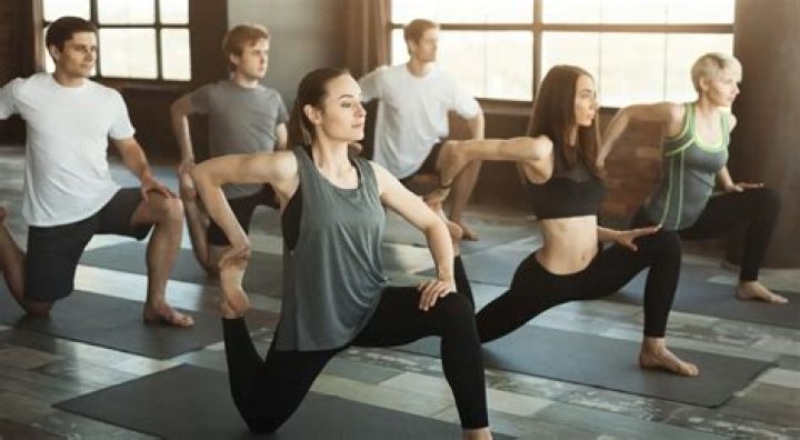 Yoga Class Themes: Tips, Examples & Implementation
